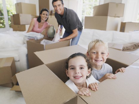 Moving van service in Hampstead with local residential access