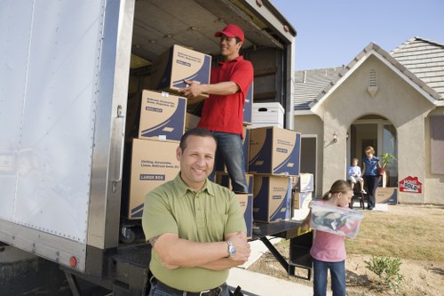 Local moving service for homes and offices around Hampstead