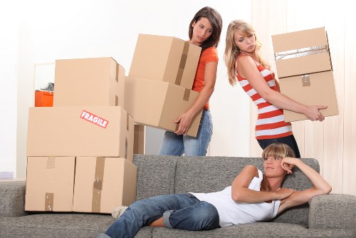Local moving help for furniture collection in Hampstead
